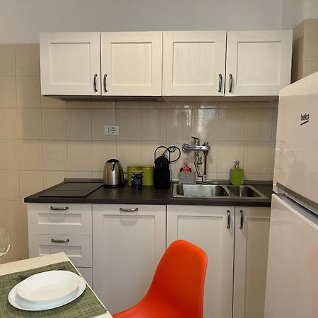 The Best Rent - Spacious One-Bedroom Apartment Near Colosseum Rome Luaran gambar