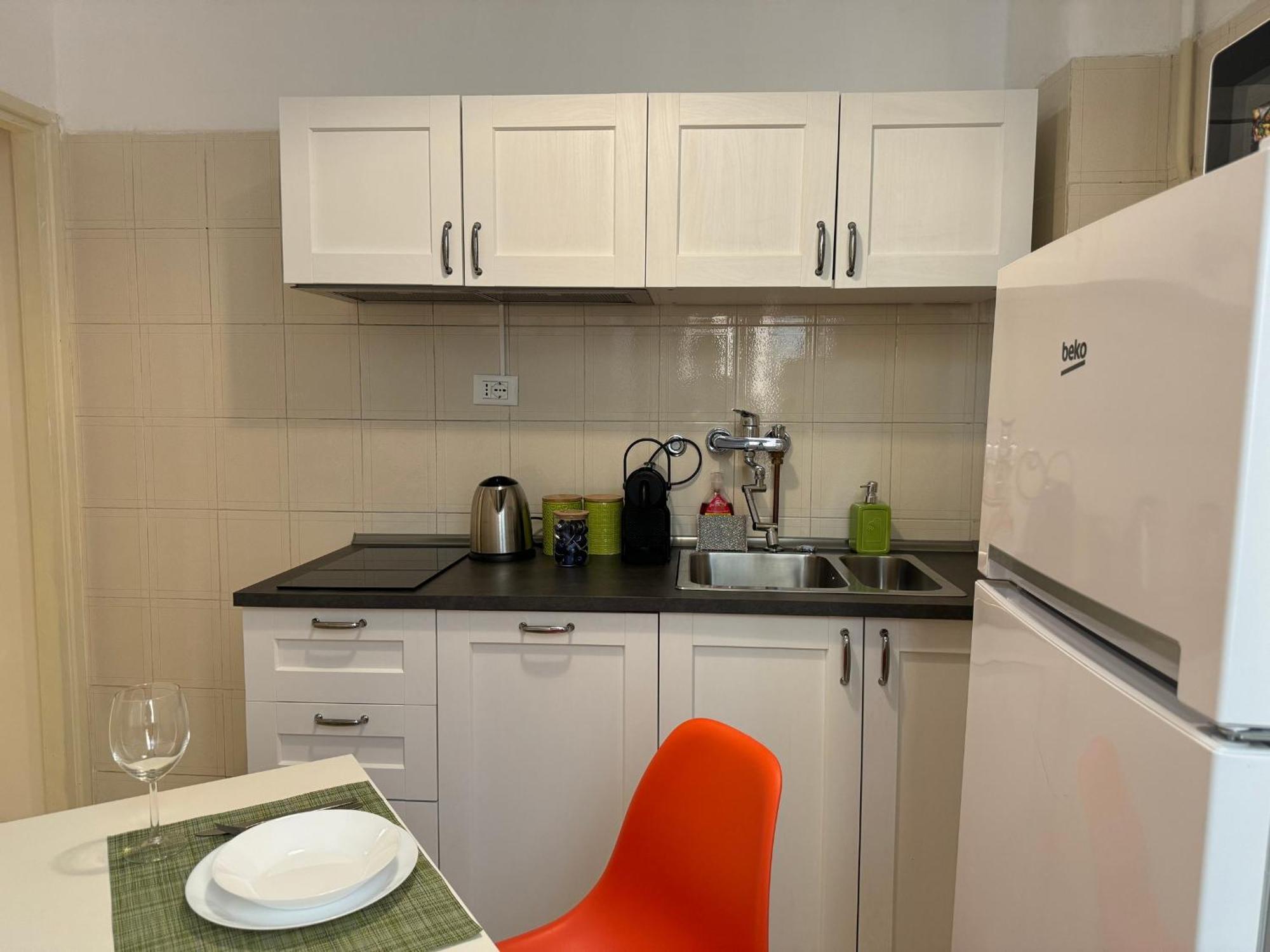 The Best Rent - Spacious One-Bedroom Apartment Near Colosseum Rome Luaran gambar